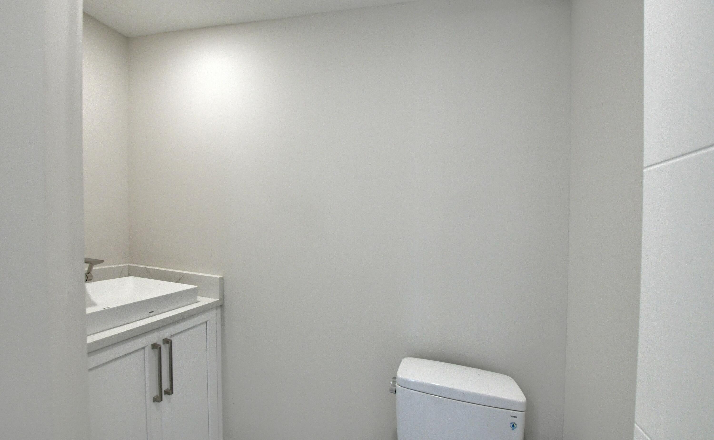 807 Bridgewood Place, Unit 807 Boca Raton, FL 33434 - Photo 12 of 24 13_ebf_6358-hdr(5)