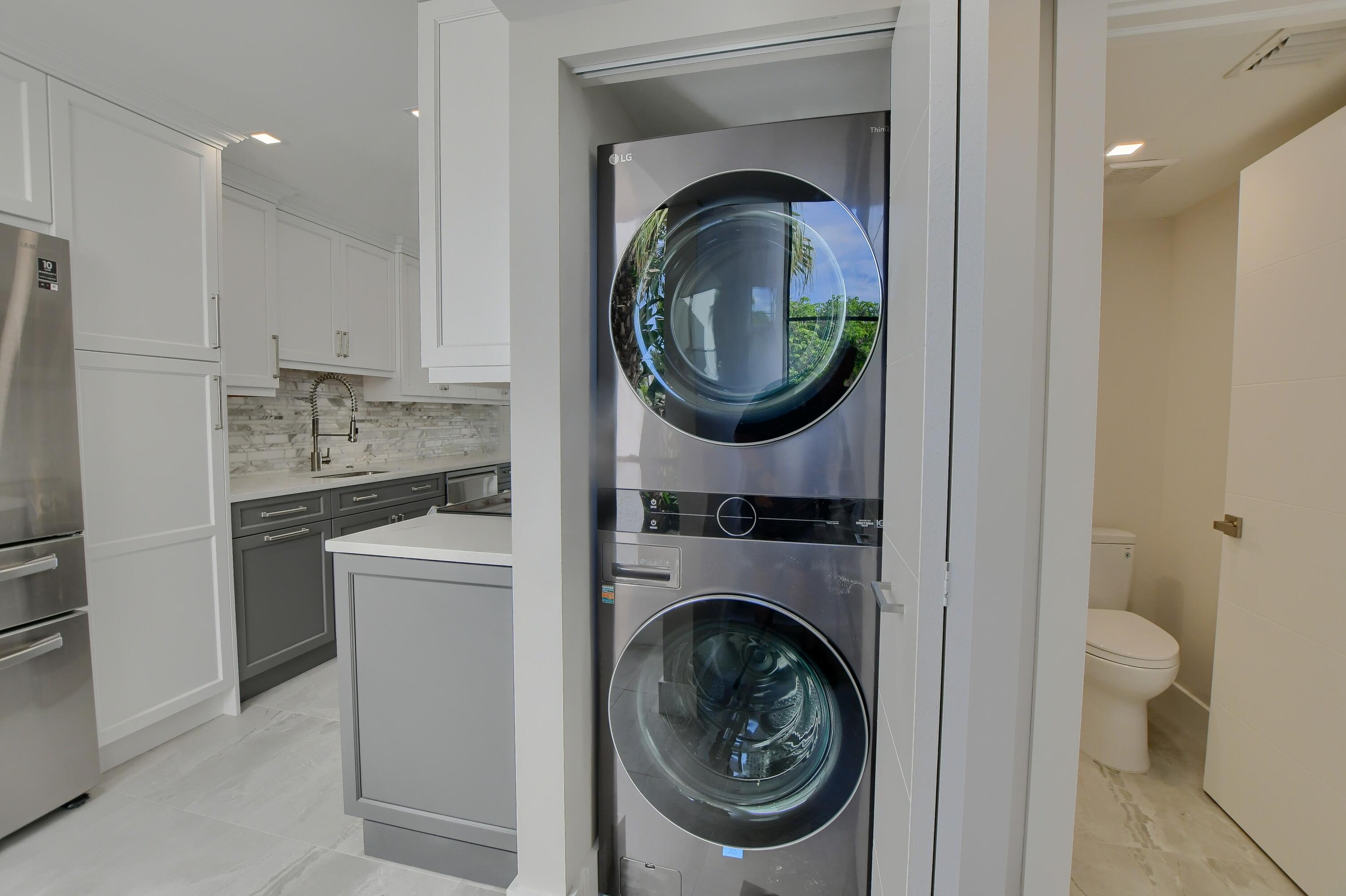 807 Bridgewood Place, Unit 807 Boca Raton, FL 33434 - Photo 13 of 24 14_ebf_6363-hdr(5)