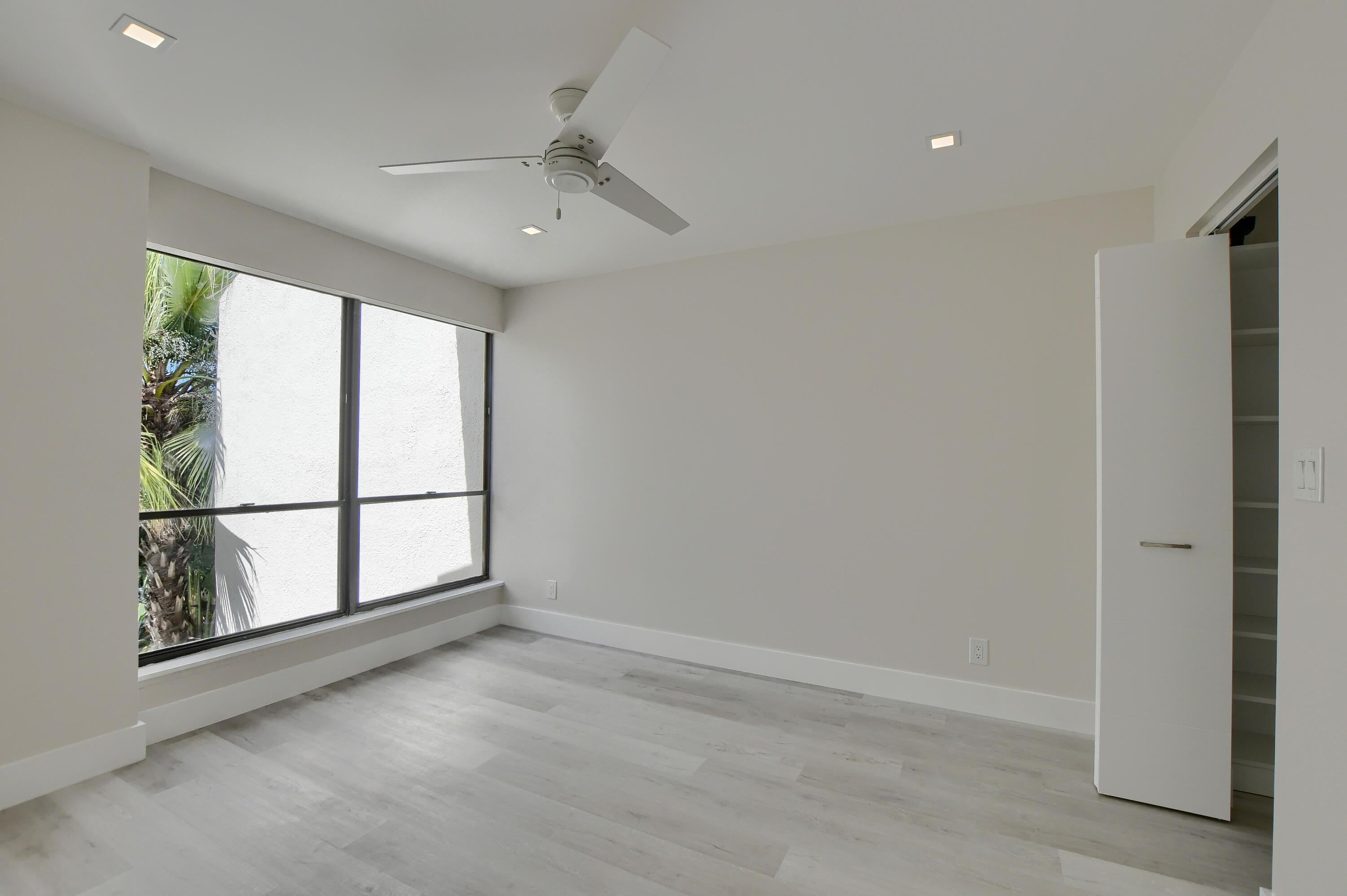 807 Bridgewood Place, Unit 807 Boca Raton, FL 33434 - Photo 19 of 24 20_ebf_6393-hdr(5)