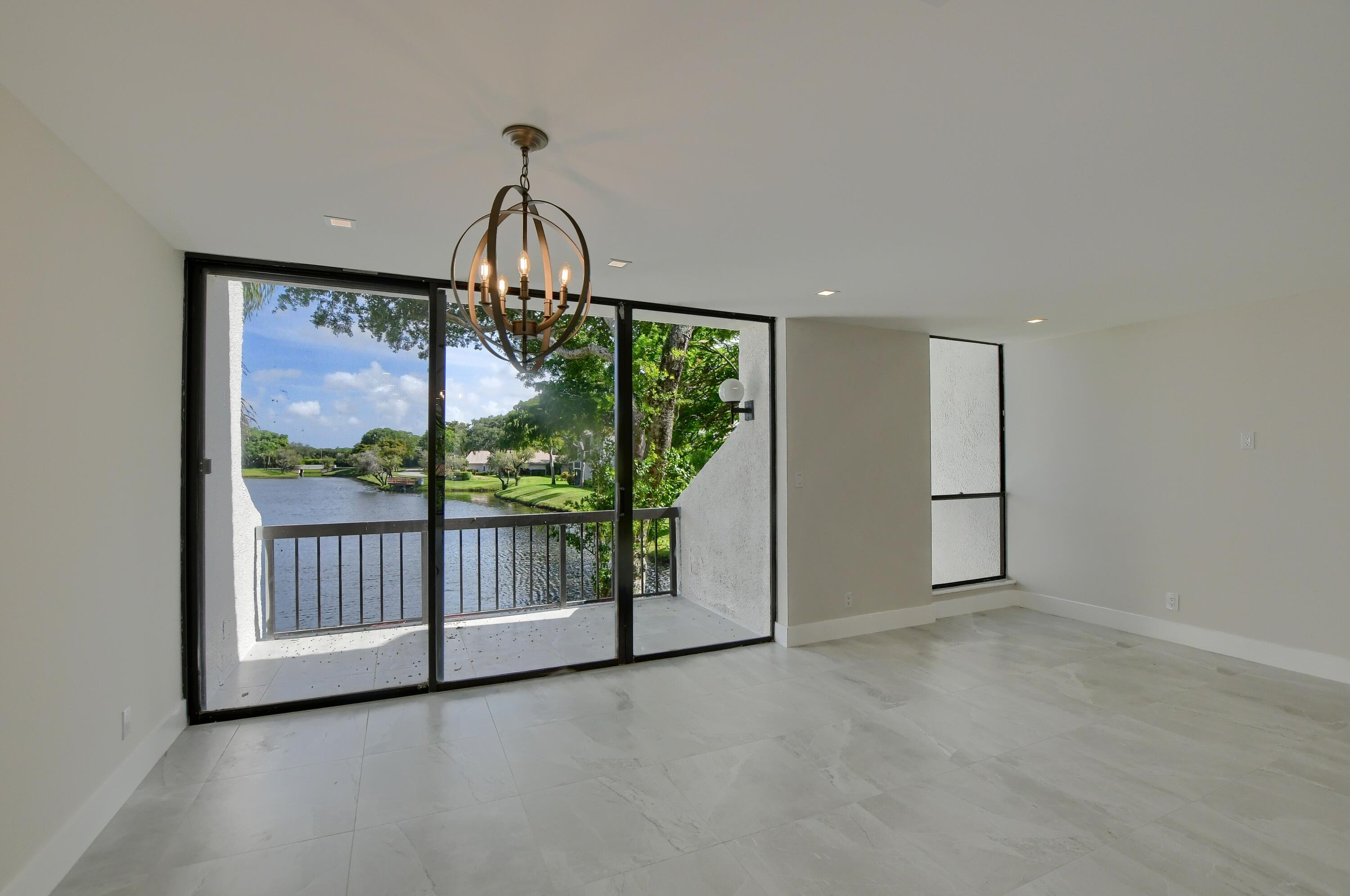 807 Bridgewood Place, Unit 807 Boca Raton, FL 33434 - Photo 5 of 24 06_ebf_6323-hdr(5)
