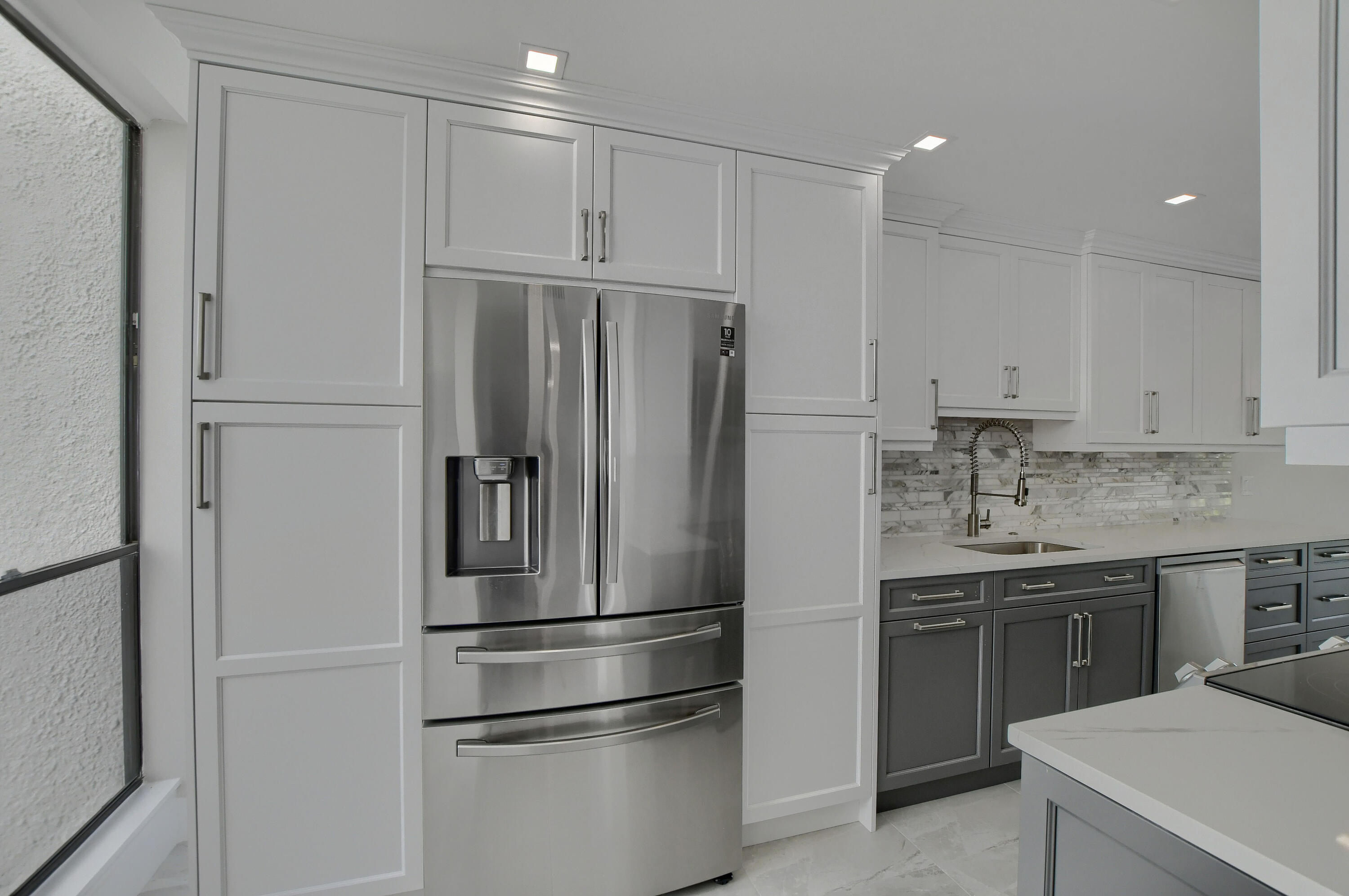 807 Bridgewood Place, Unit 807 Boca Raton, FL 33434 - Photo 10 of 24 11_ebf_6348-hdr(5)