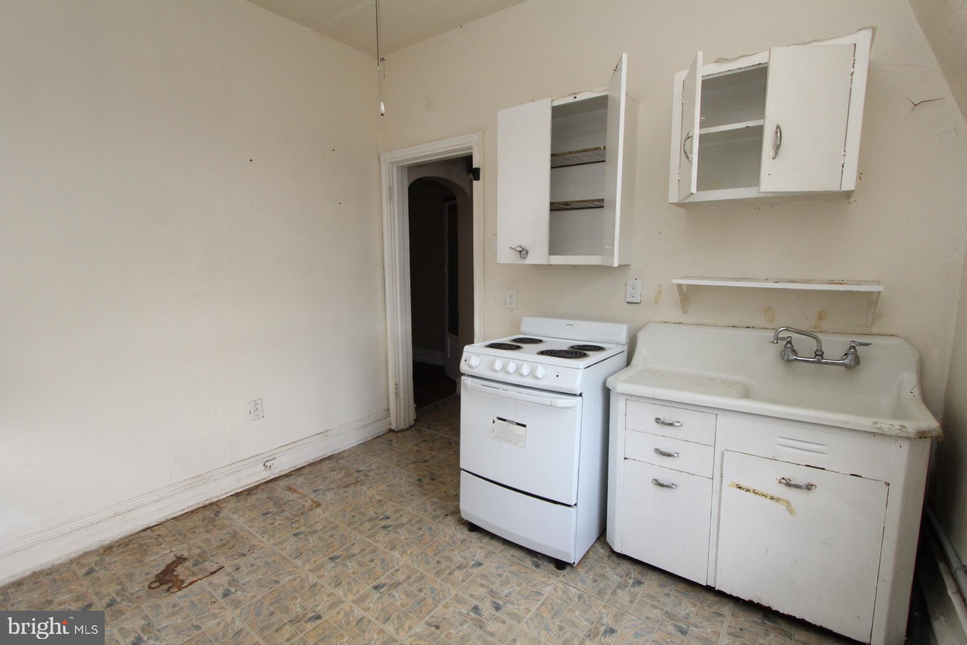 826 Wynnewood Road Philadelphia, PA 19151 - Photo 11 of 32 Gallery Image 11