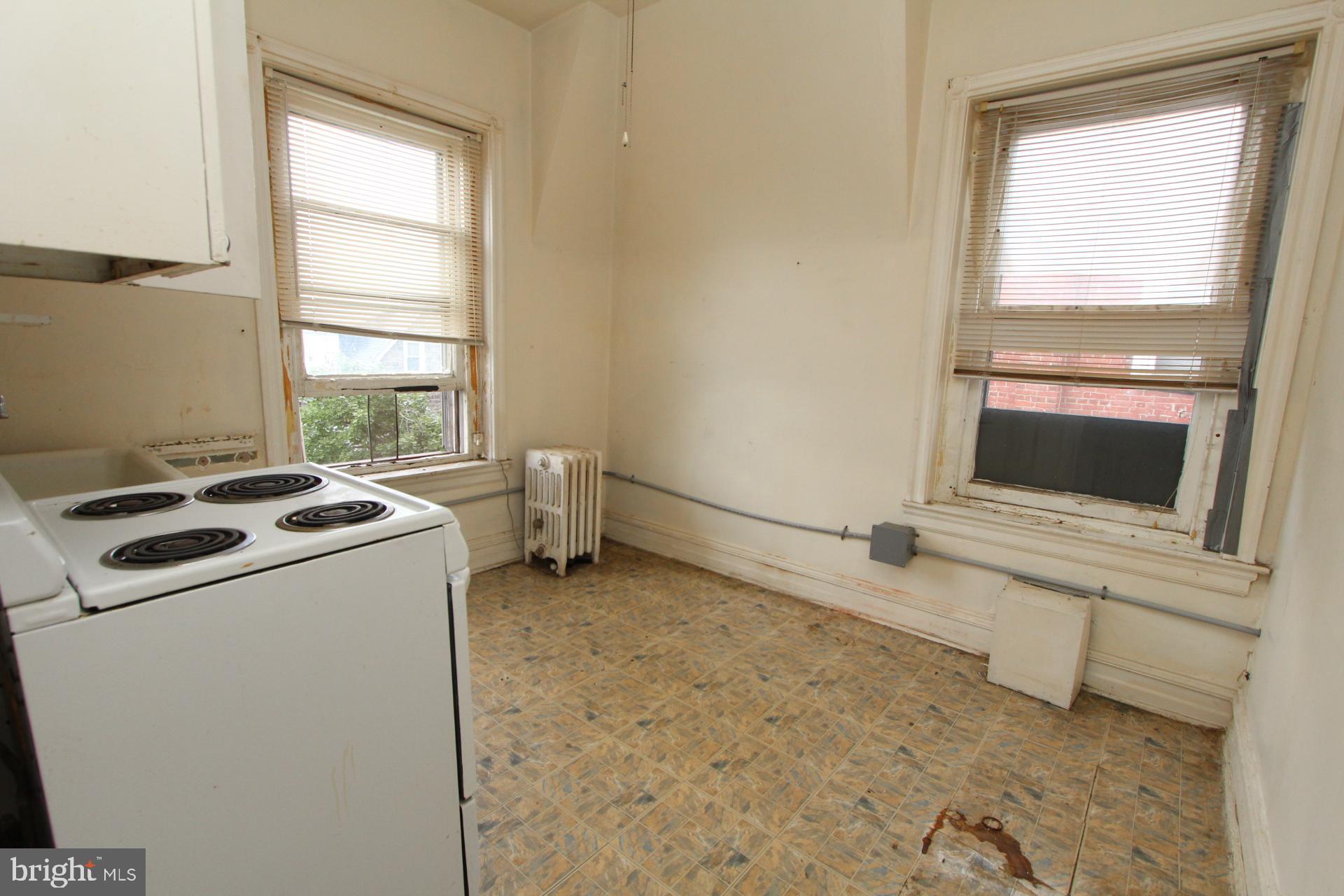 826 Wynnewood Road Philadelphia, PA 19151 - Photo 12 of 32 Gallery Image 12