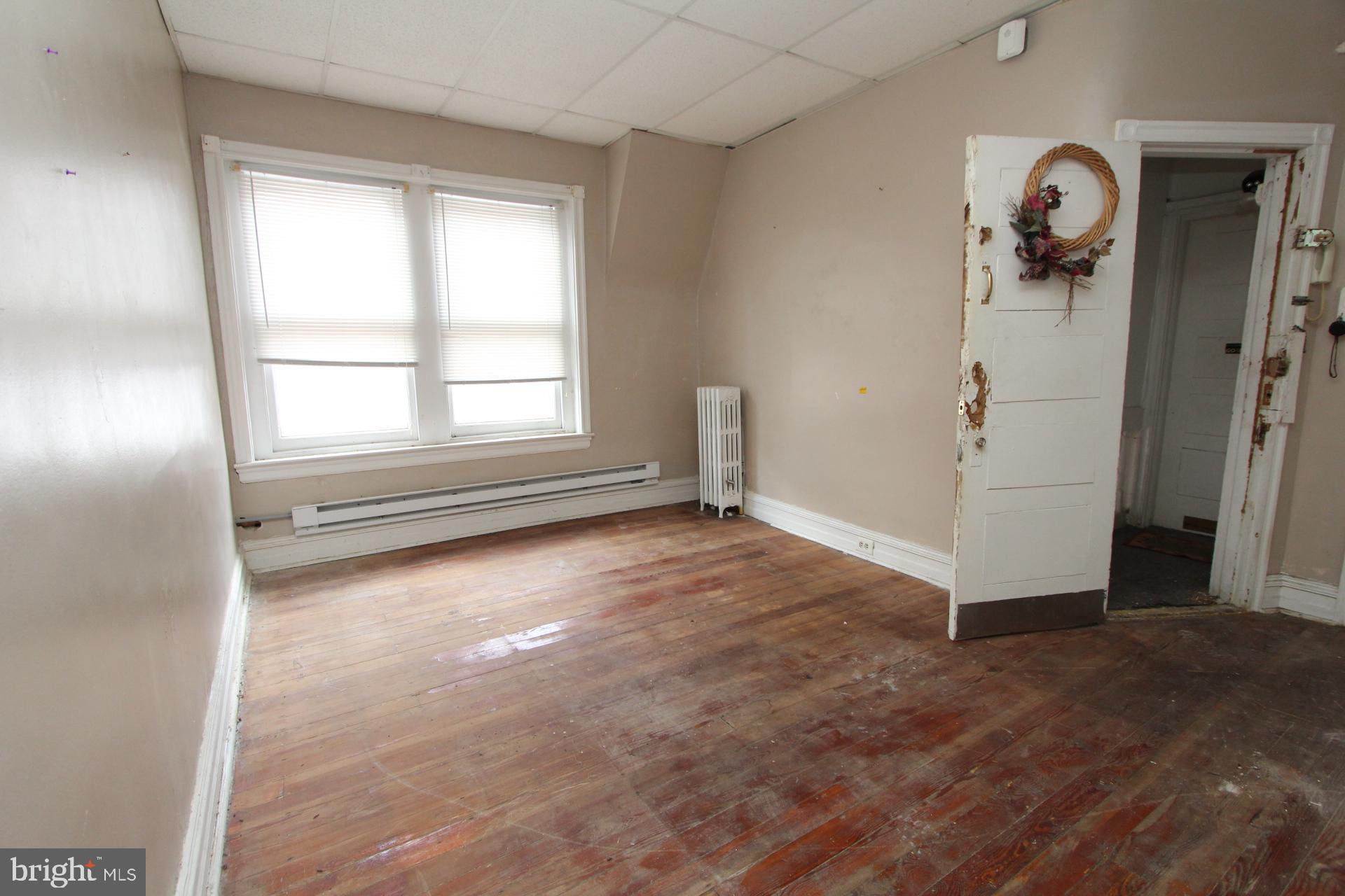 826 Wynnewood Road Philadelphia, PA 19151 - Photo 16 of 32 Gallery Image 16