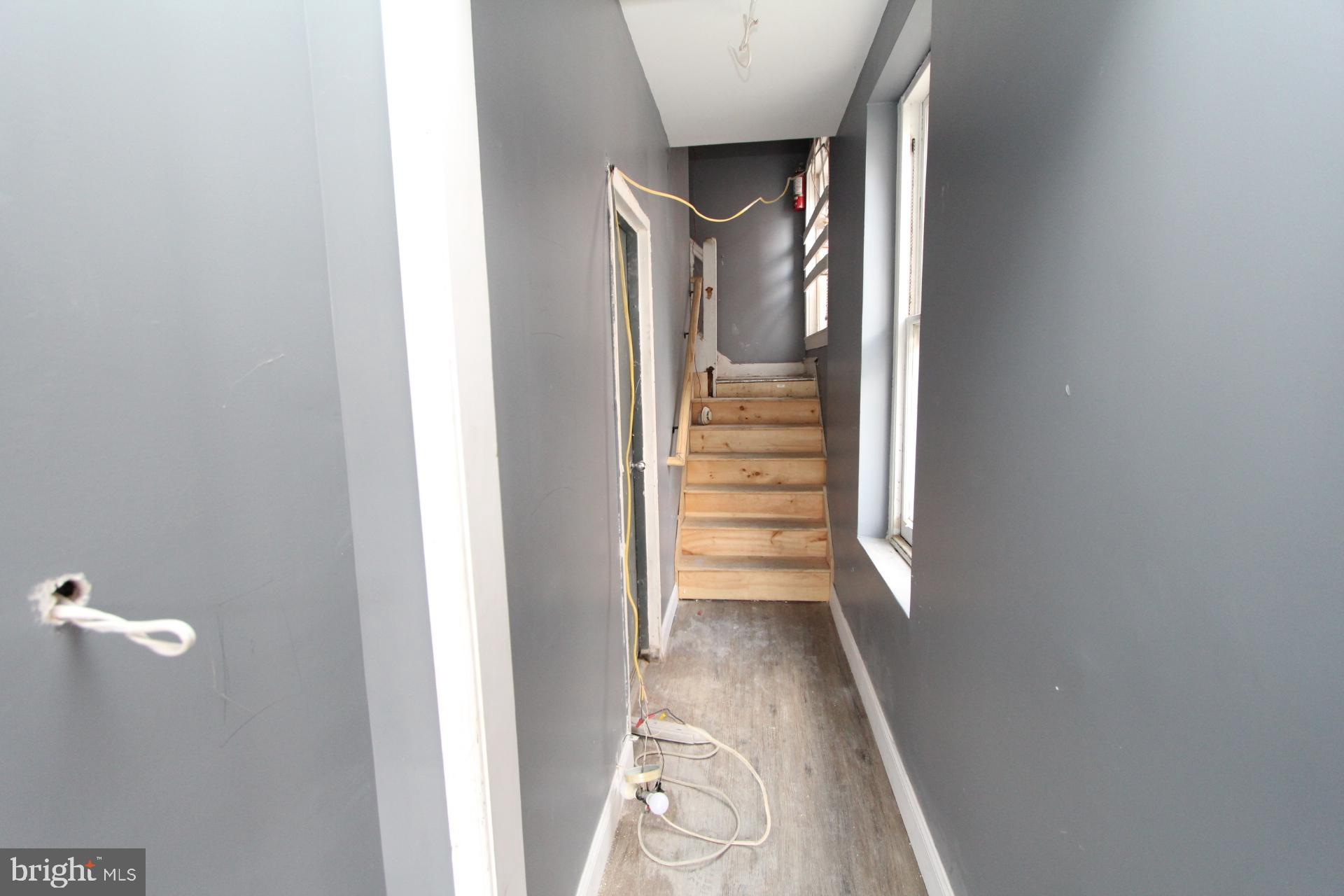 826 Wynnewood Road Philadelphia, PA 19151 - Photo 5 of 32 Gallery Image 5