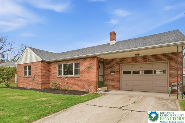 $319,900 | 4061 Hampshire Court, Allentown, PA 18104