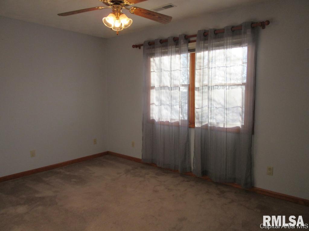 5305 Collins Way Springfield, IL 62703 - Photo 13 of 28