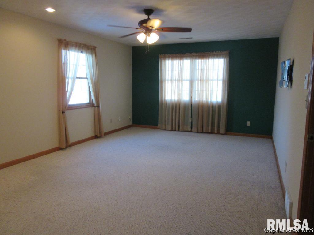 5305 Collins Way Springfield, IL 62703 - Photo 17 of 28