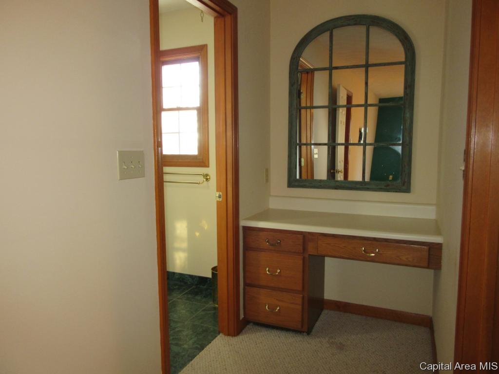 5305 Collins Way Springfield, IL 62703 - Photo 19 of 28
