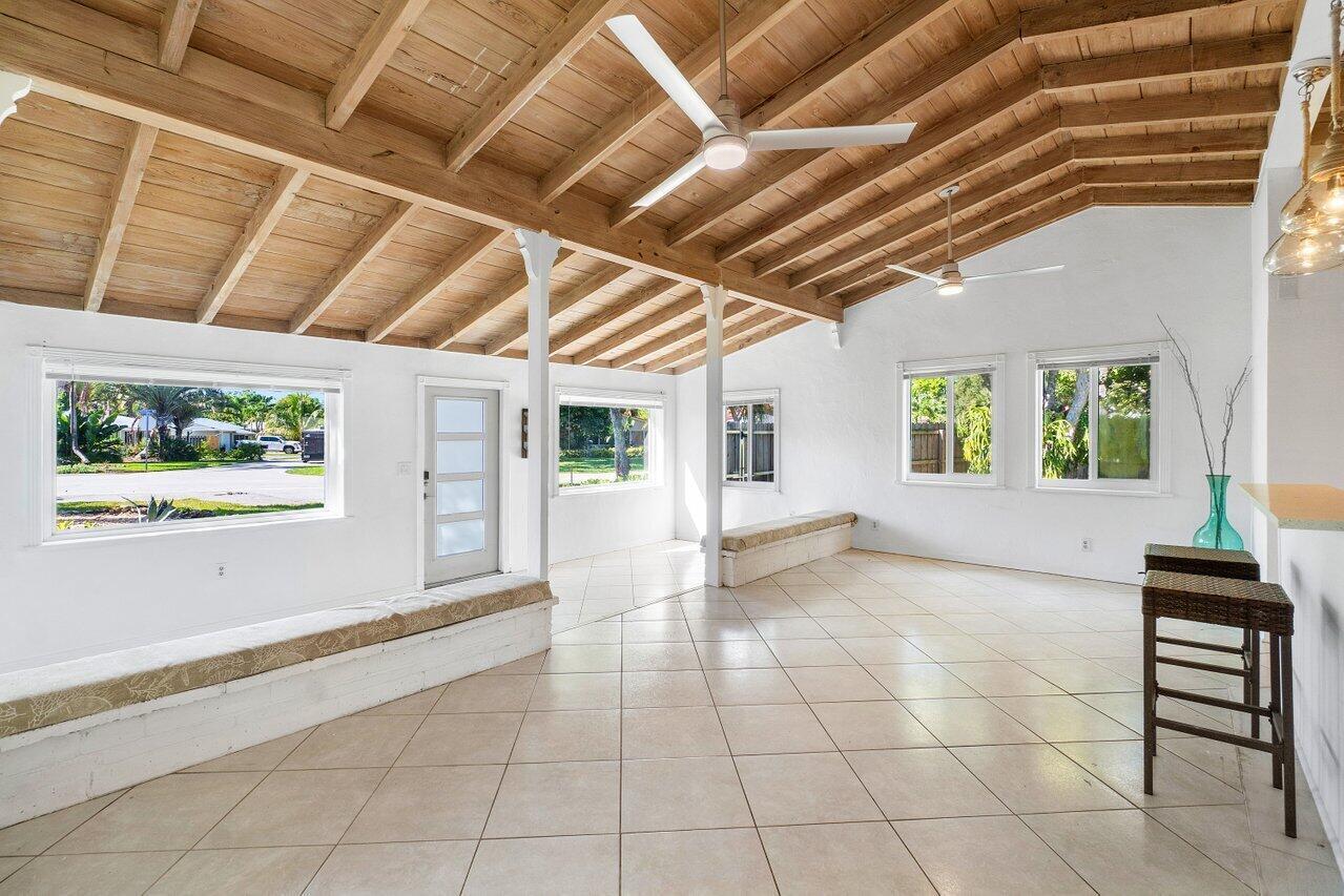 139 Prospect Road Lantana, FL 33462 - Photo 6 of 38 005-139ProspectRoad-Lantana-FL-33462-SMA