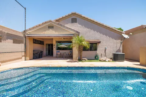$435,000 | 3247 East Fremont Road, Phoenix, AZ 85042