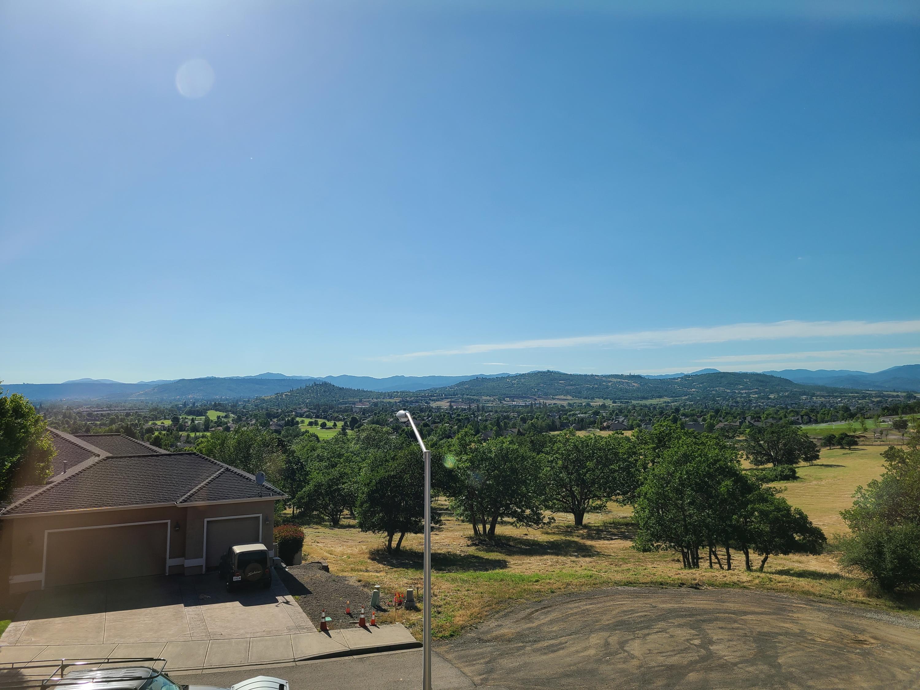 1366 Poppy Ridge Drive Eagle Point, OR 97524 - Photo 11 of 22 20200602_171216