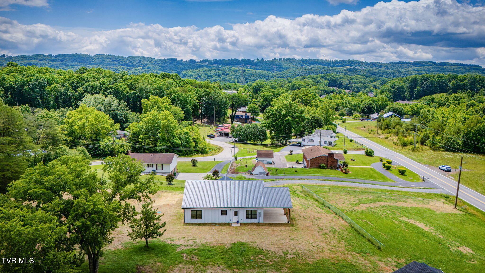 808 New Beason Well Road Kingsport, TN 37660 - Photo 29 of 31 104