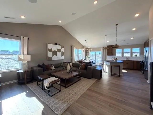 $542,065 | 1649 Lund Way, Shakopee, MN 55379