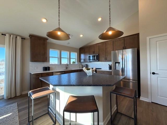 1649 Lund Way Shakopee, MN 55379 - Photo 5 of 25