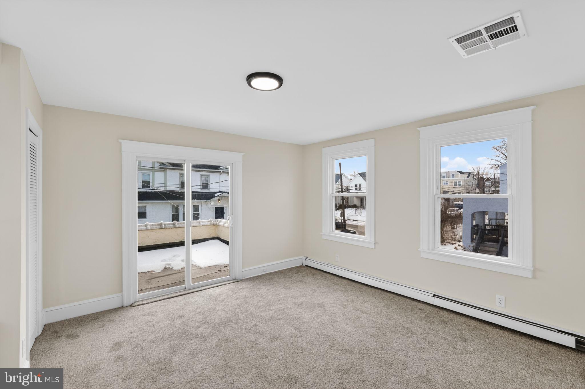 129 South Keystone Avenue Upper Darby, PA 19082 - Photo 11 of 31