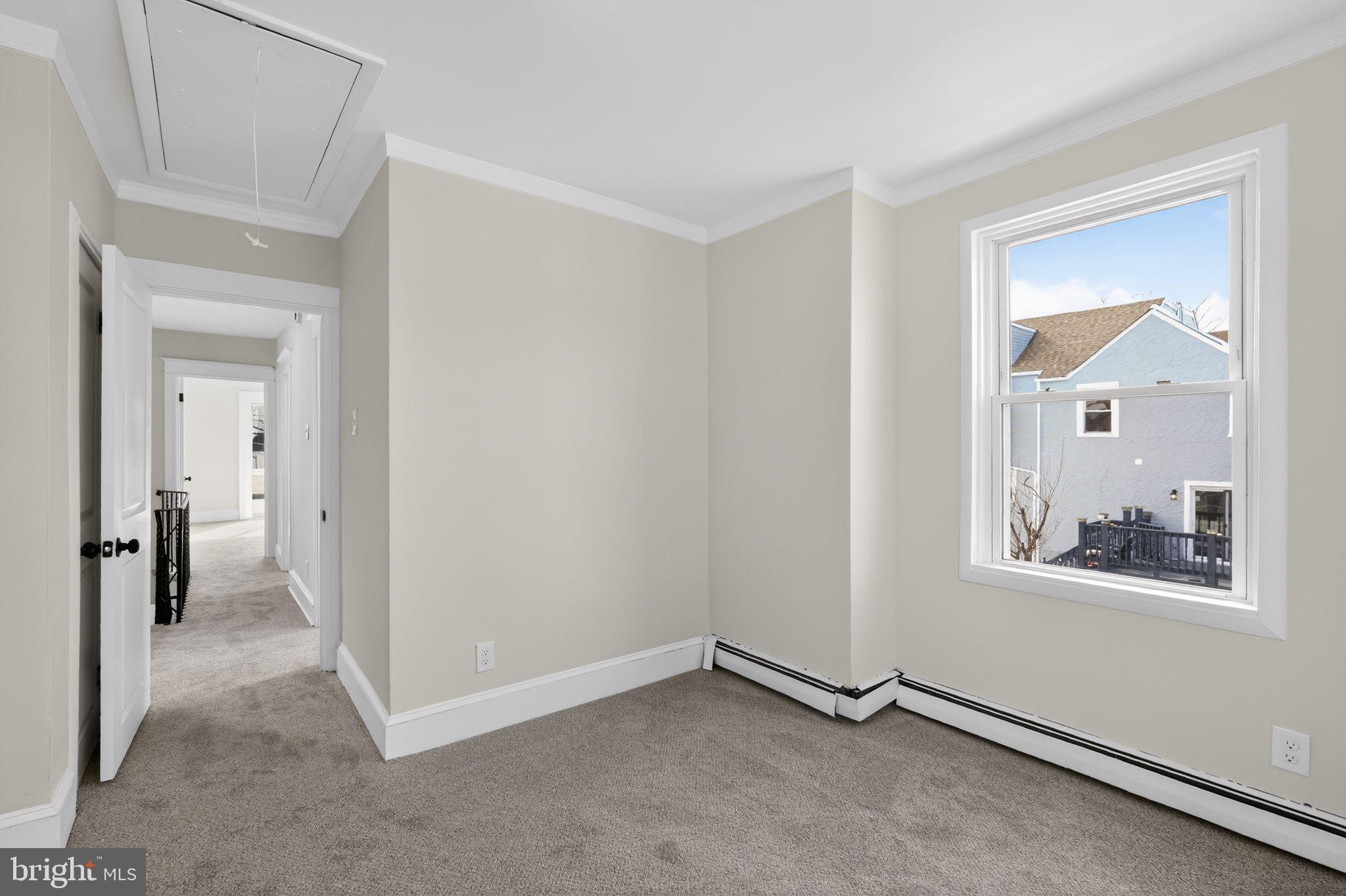 129 South Keystone Avenue Upper Darby, PA 19082 - Photo 13 of 31