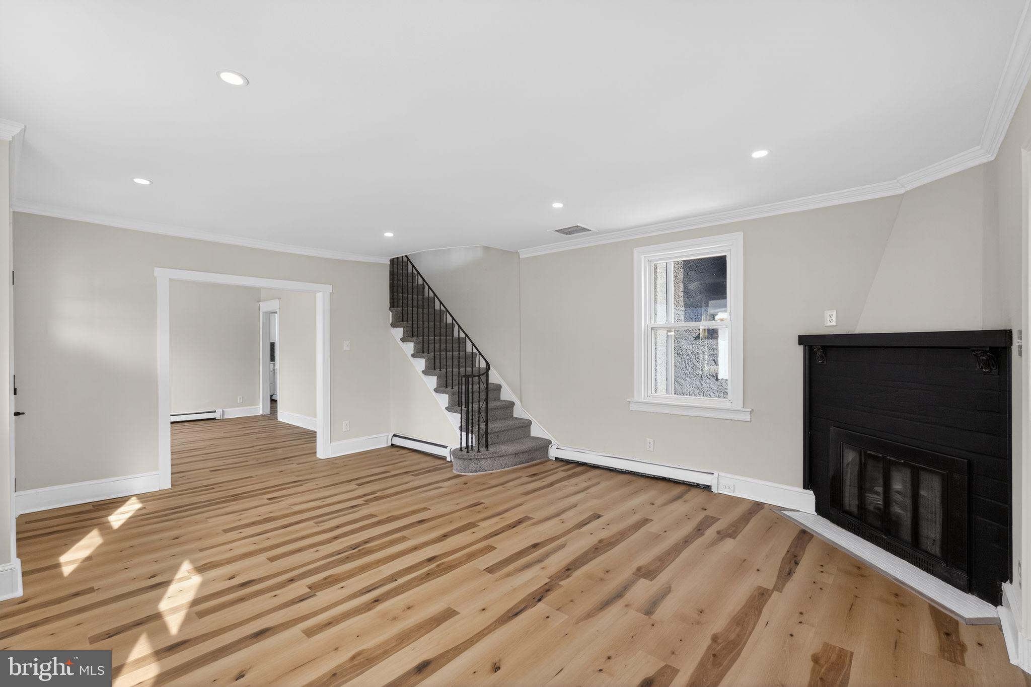 129 South Keystone Avenue Upper Darby, PA 19082 - Photo 15 of 31