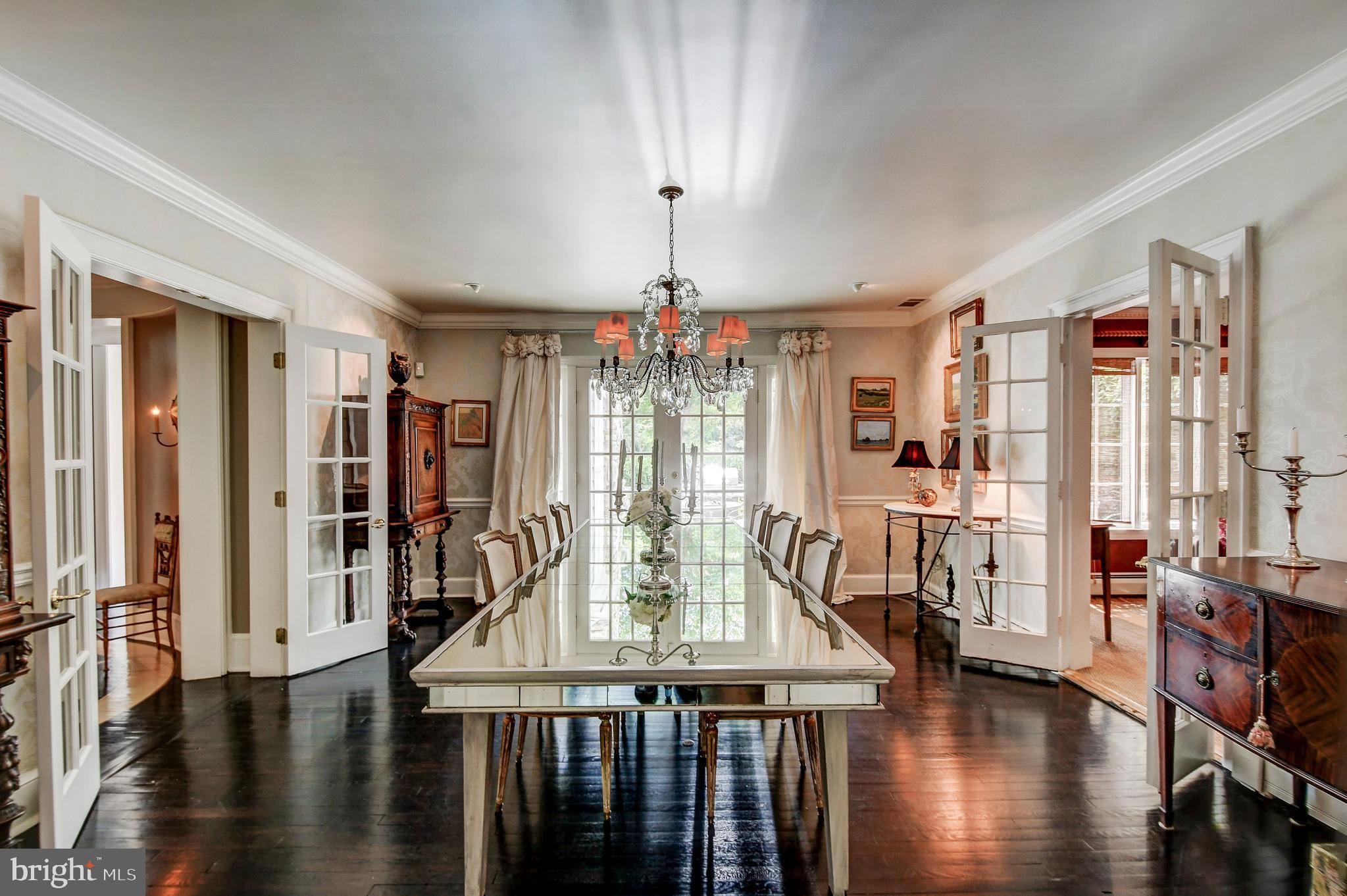 801 St Georges Road Baltimore, MD 21210 - Photo 17 of 90 Views of the garden