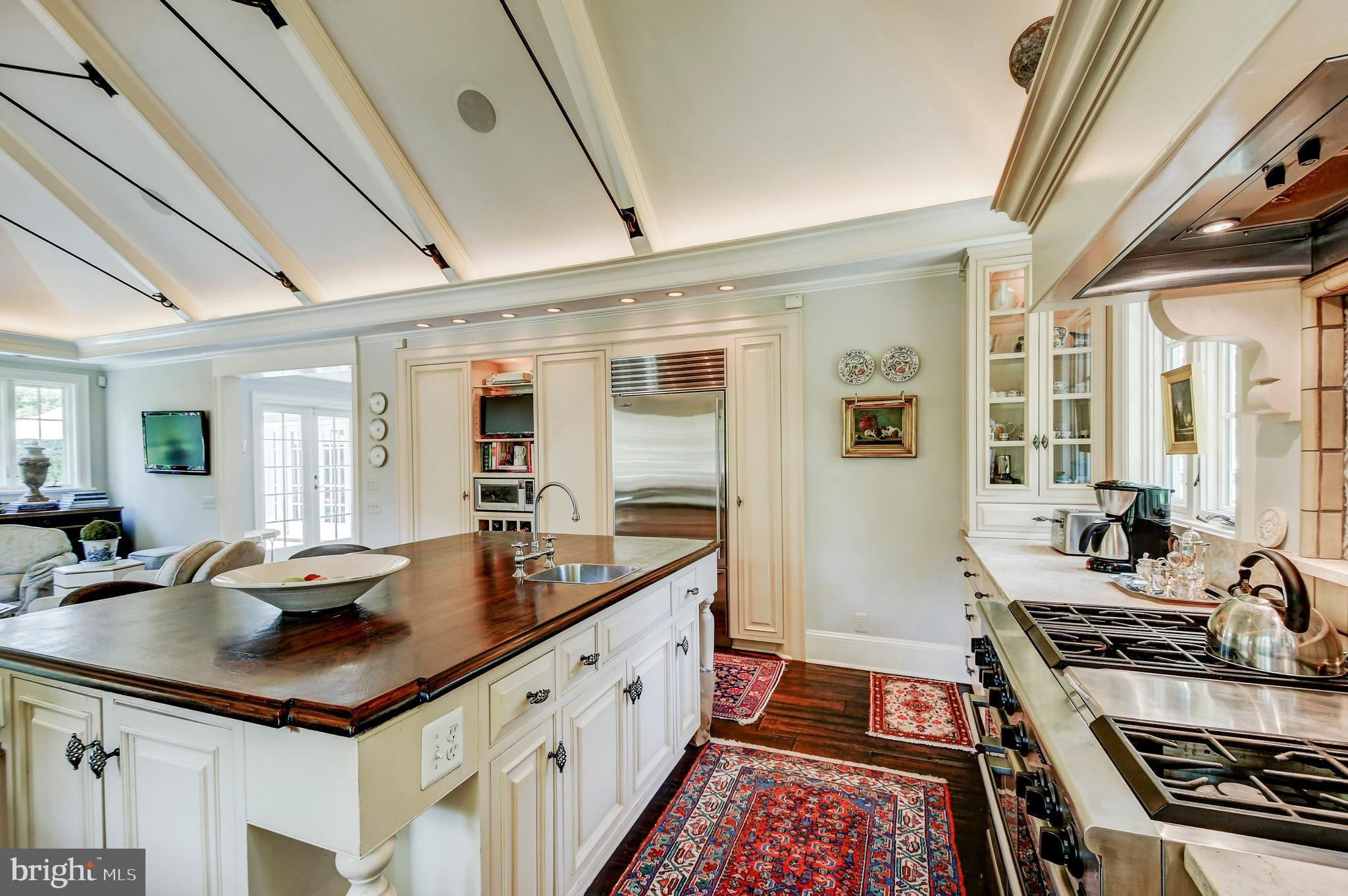 801 St Georges Road Baltimore, MD 21210 - Photo 25 of 90 Bright