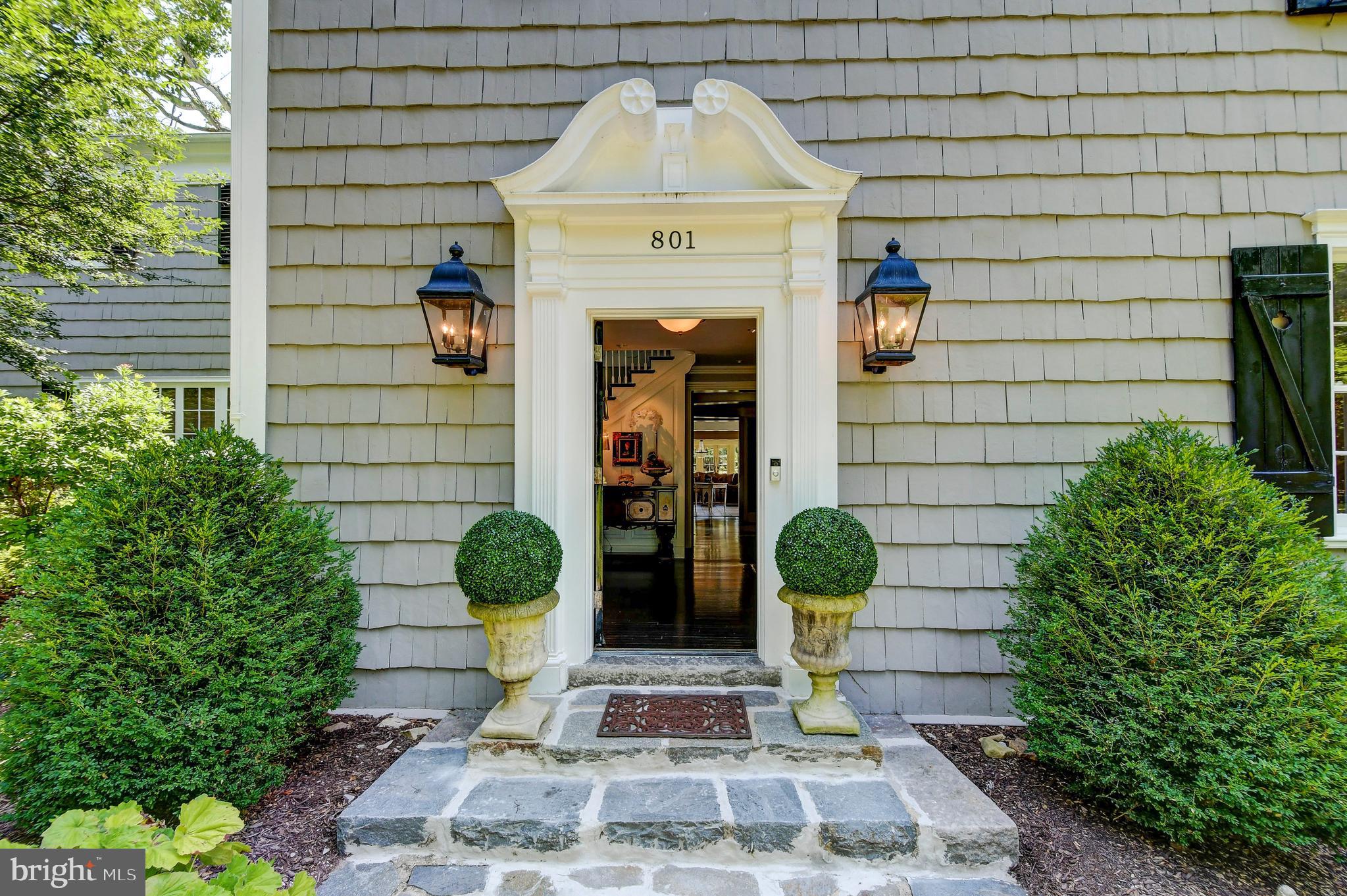 801 St Georges Road Baltimore, MD 21210 - Photo 6 of 90 Symmetry