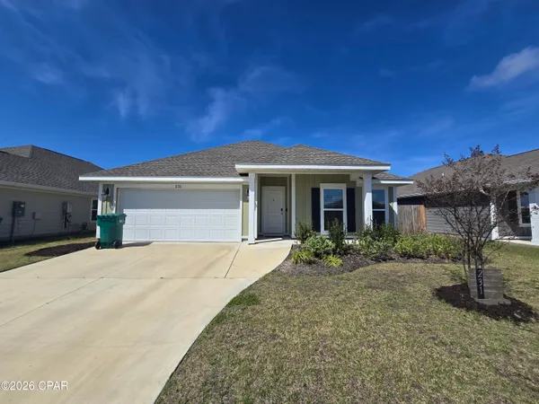 $2,100 | 231 Boggy Crk Way, Callaway, FL 32404
