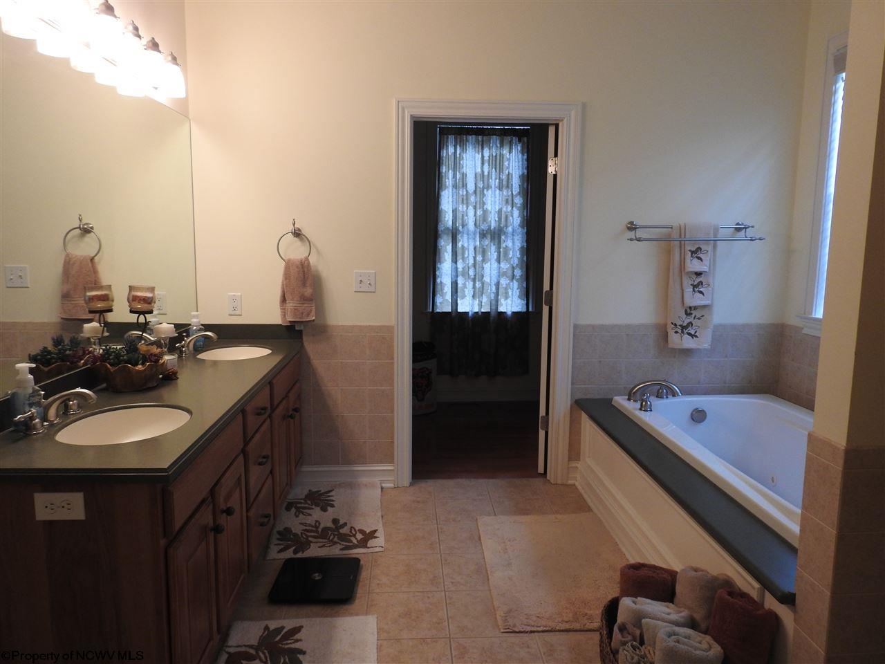 322 Ruffed Grouse Drive Bridgeport, WV 26330 - Photo 10 of 20 Gallery Image 10