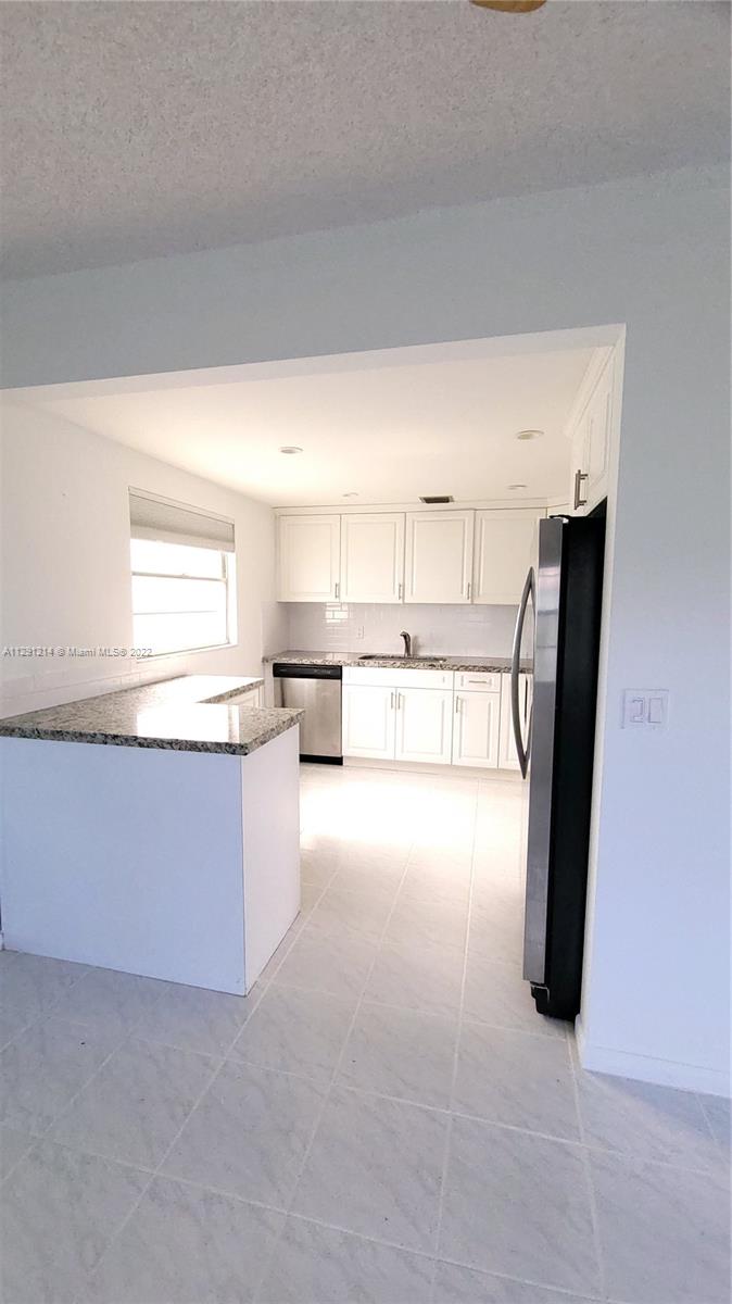 400 Southwest 134th Way, Unit 401F, Pembroke Pines, FL 33027 Compass