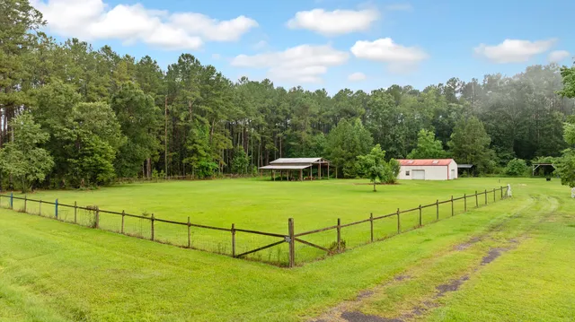 $675,000 | 1677 French Santee Road, Jamestown, SC 29453