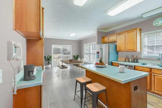 $675,000 | 1677 French Santee Road, Jamestown, SC 29453