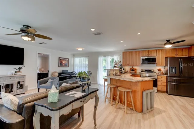 $295,500 | 1006 Calle Grande Street, Ormond Beach, FL 32174