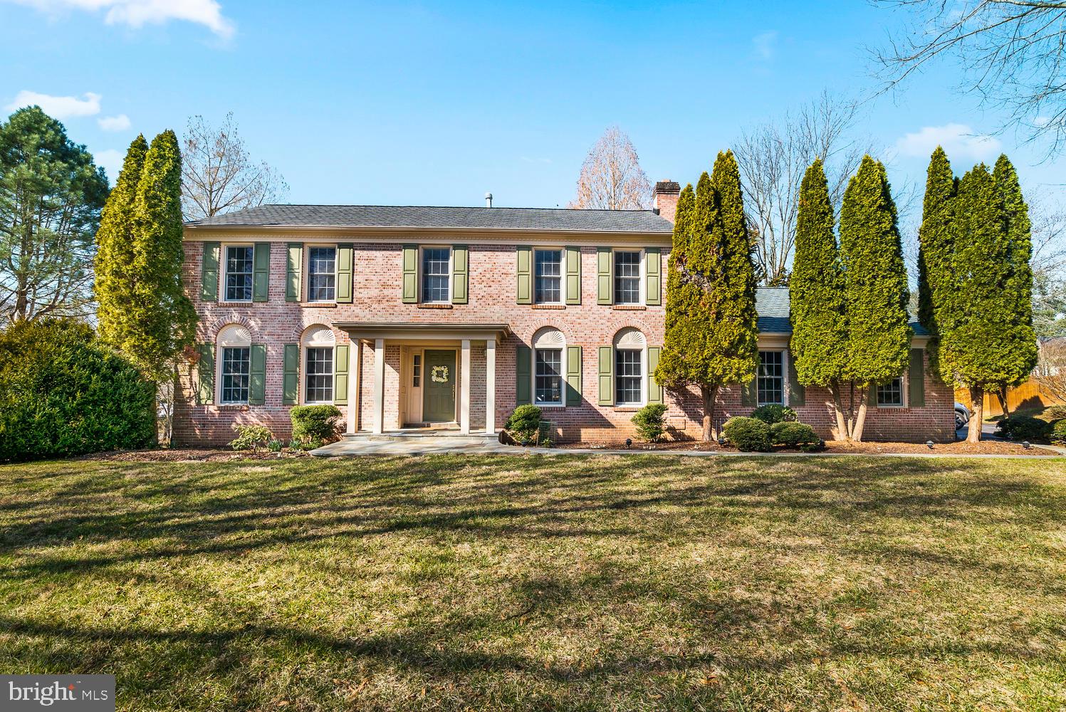 16818 Excaliber Way Sandy Spring, MD 20860 - Photo 1 of 35 Front