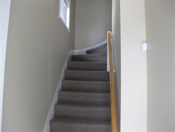 27 Plumer Street Everett, MA 02149 - Photo 9 of 19