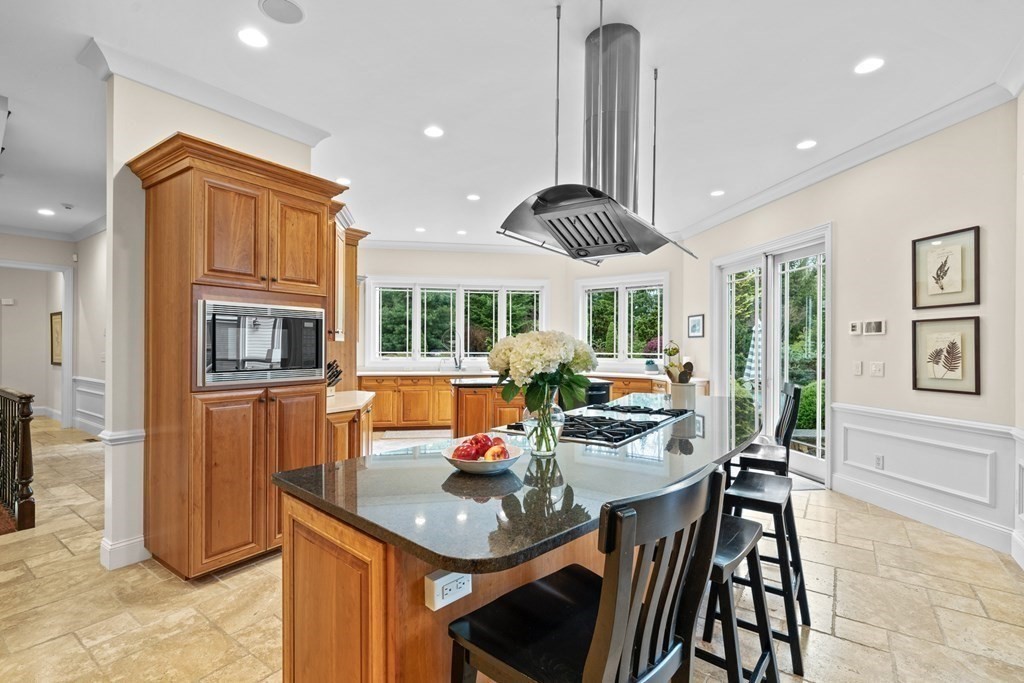 39 Prospect Street Topsfield, MA 01983 - Photo 15 of 42 Gallery Image 15