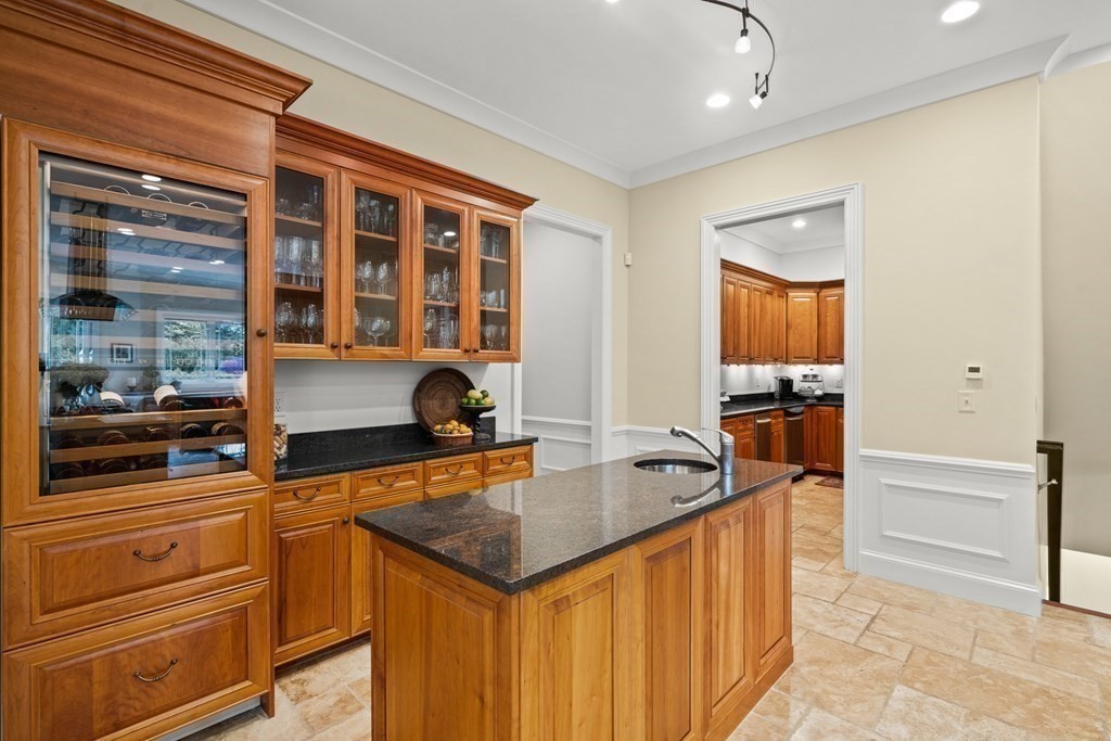 39 Prospect Street Topsfield, MA 01983 - Photo 18 of 42 Gallery Image 18