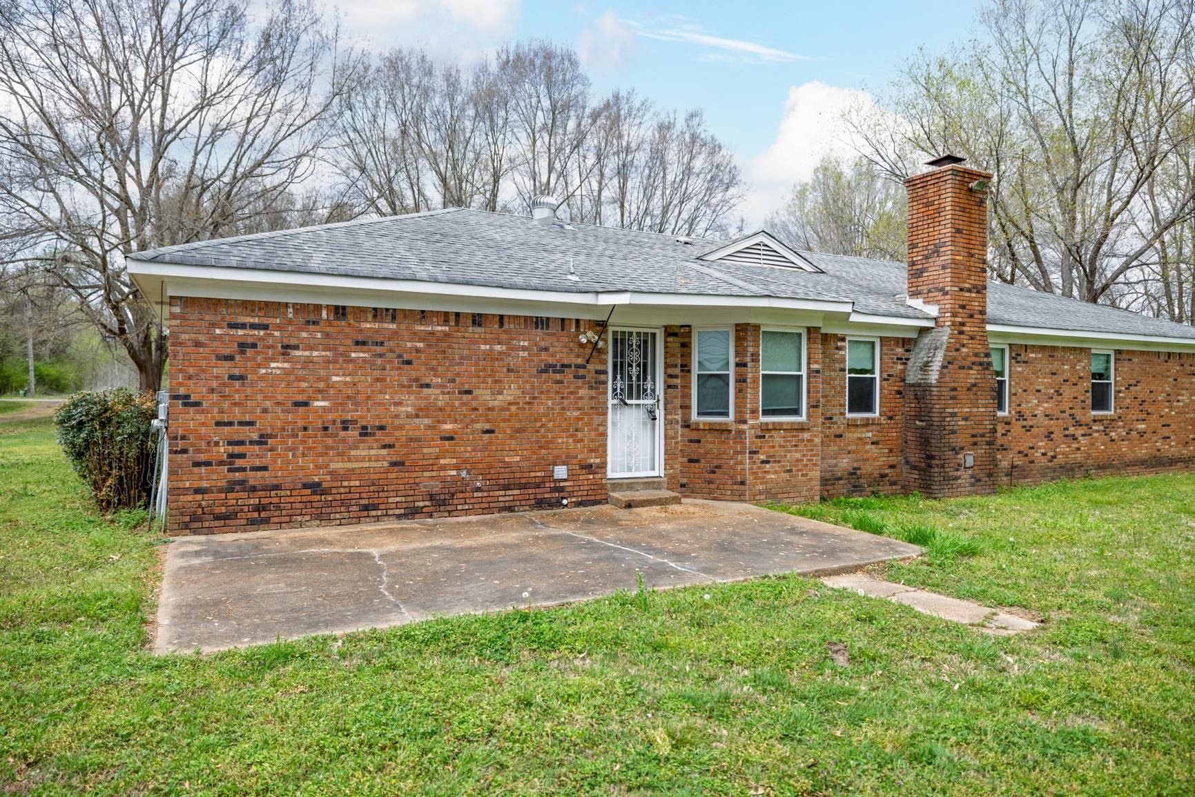 8292 Rankin Branch Road Millington, TN 38053 - Photo 25 of 33 front view of house with a yard