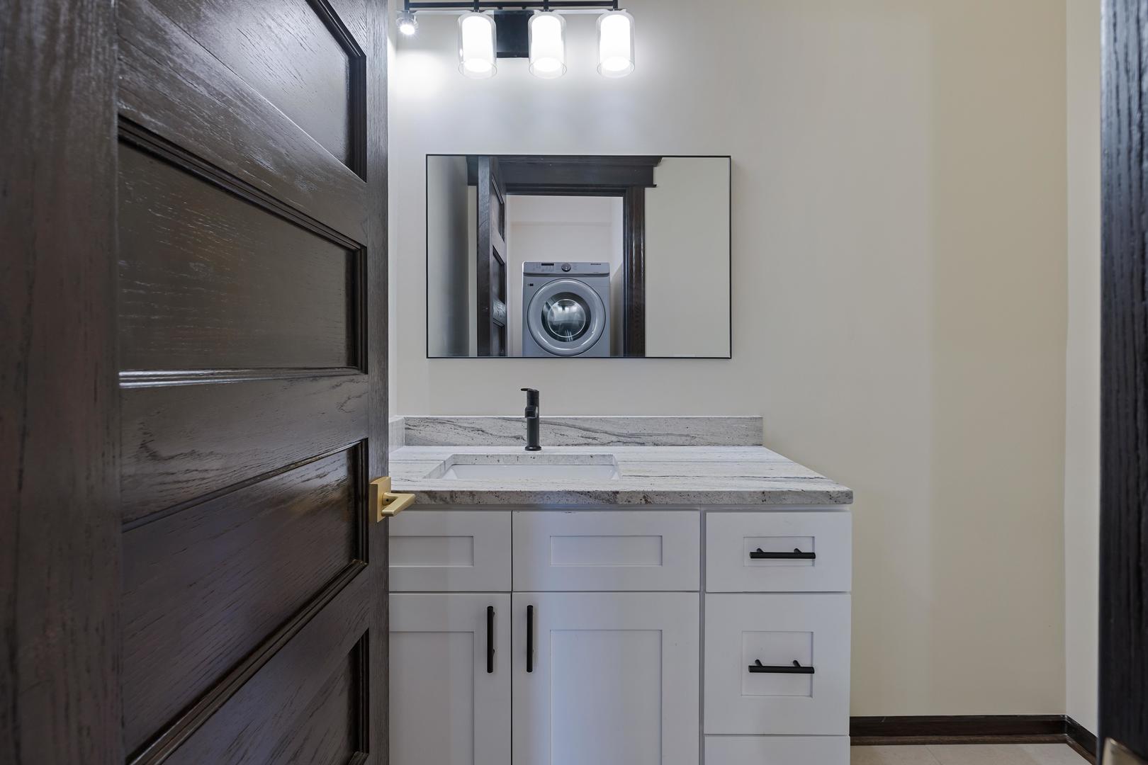 442 East 48th Street, Unit 1E Chicago, IL 60615 - Photo 19 of 31