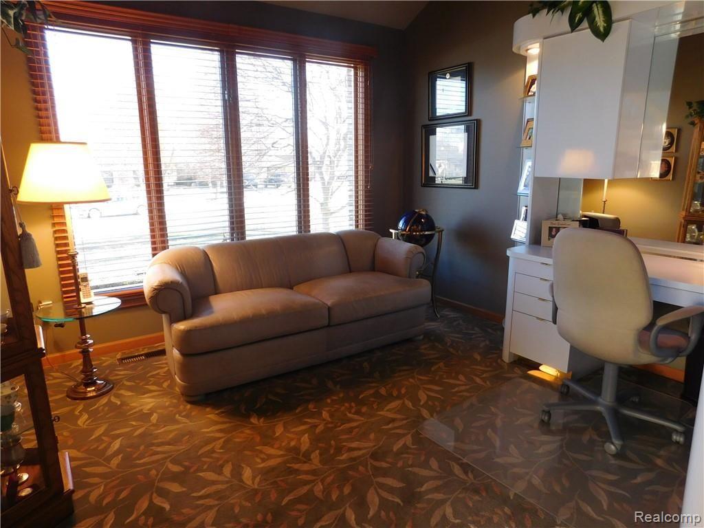 49671 Compass Point Drive Chesterfield, MI 48047 - Photo 13 of 30