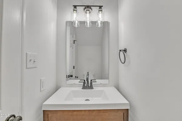 $1,650 | 106 North Franklin Street, Unit 106, Wake Forest, NC 27587