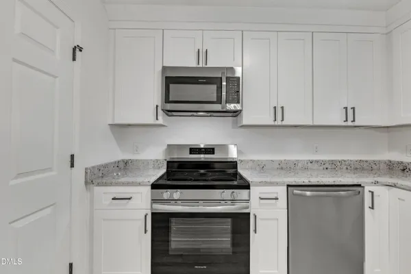 $1,650 | 106 North Franklin Street, Unit 106, Wake Forest, NC 27587