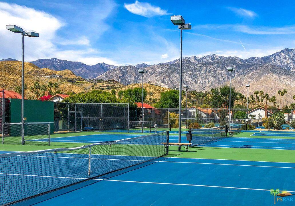 2350 East Miramonte Circle, Unit E Palm Springs, CA 92264 - Photo 7 of 35 a view of a basketball court