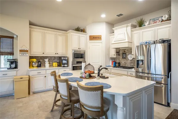 $2,900 | 9013 Athens Drive, Denton, TX 76226