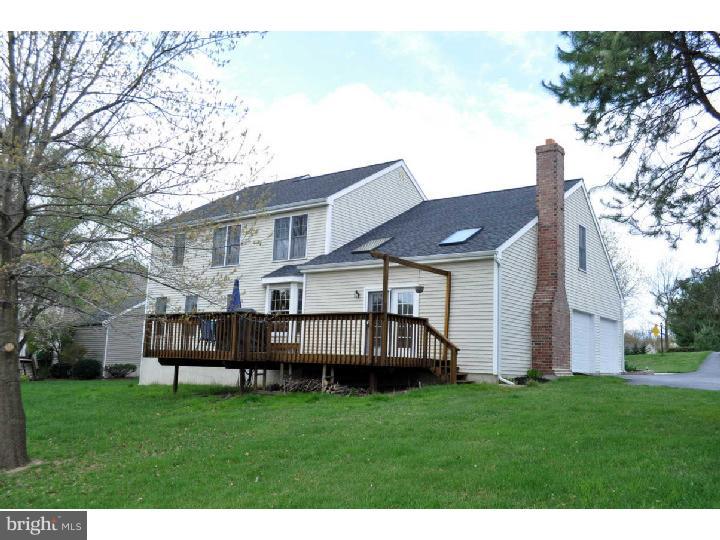 261 Spring Run Lane Downingtown, PA 19335 - Photo 21 of 25 Exterior Back