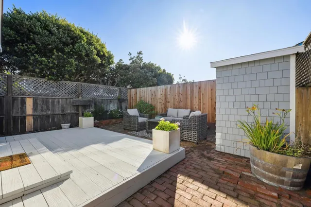 $999,000 | 84 San Jose Avenue, Pacifica, CA 94044