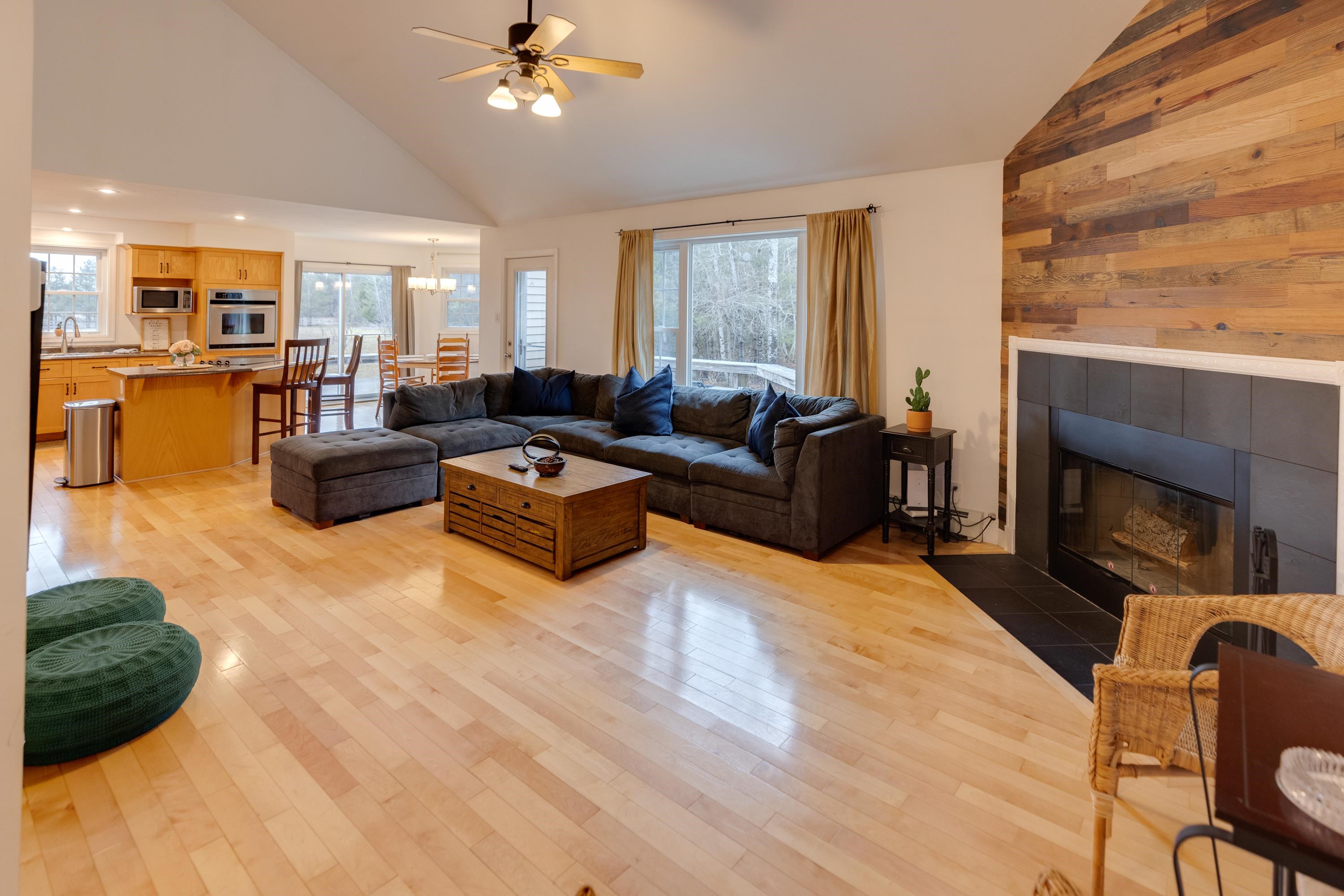1421 Easton Road Franconia, NH 03580 - Photo 2 of 46 Gallery Image 2