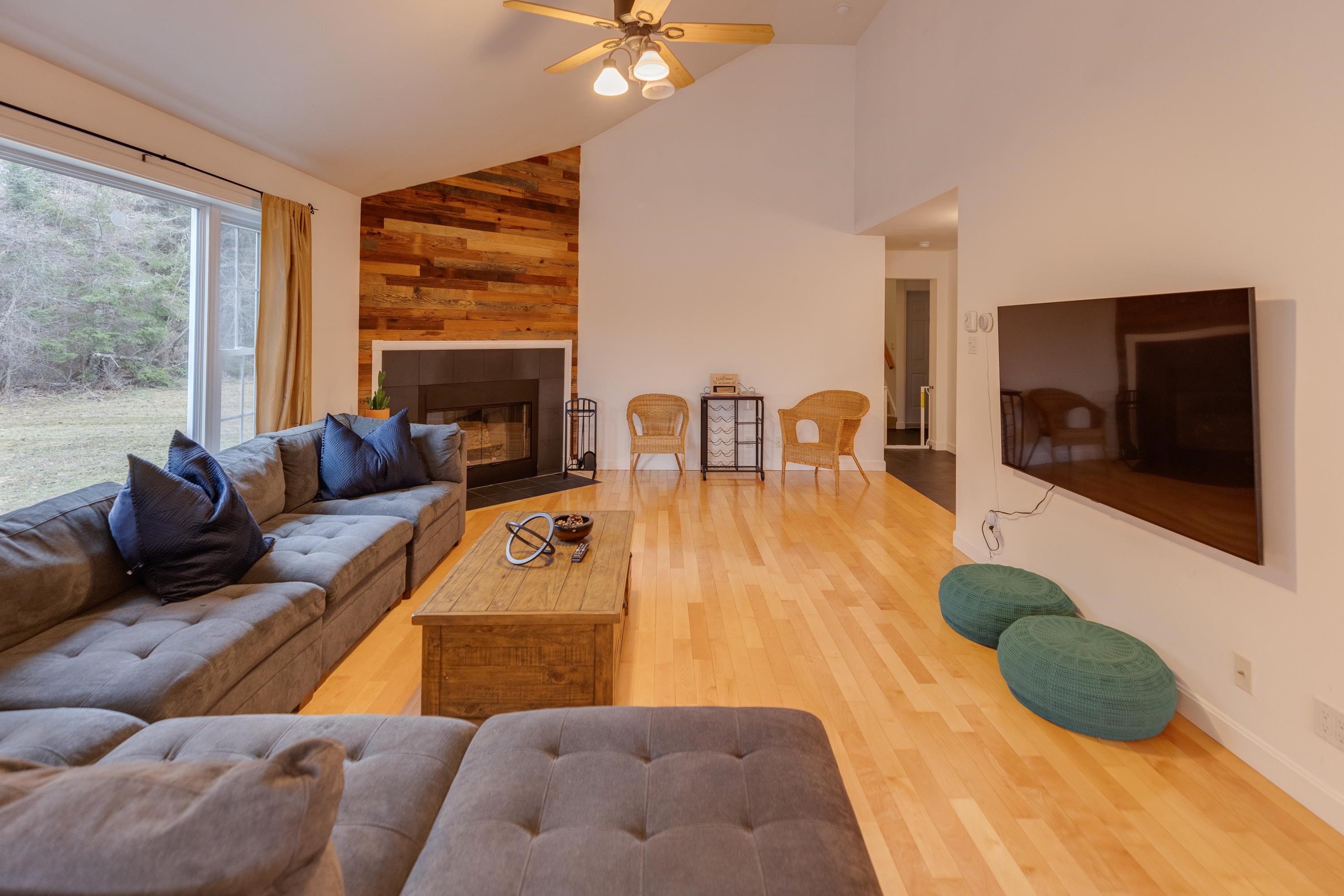 1421 Easton Road Franconia, NH 03580 - Photo 4 of 46 Gallery Image 4