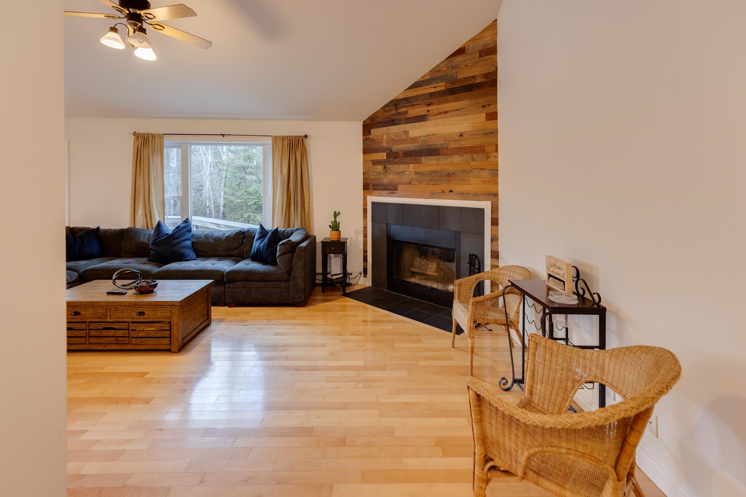 1421 Easton Road Franconia, NH 03580 - Photo 5 of 46 Gallery Image 5