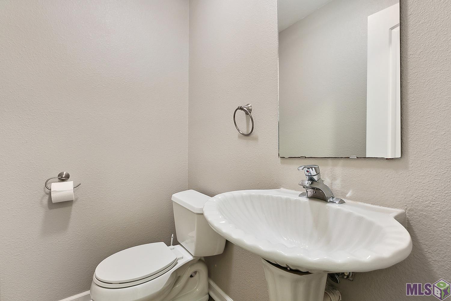 6926 Jim Rushing Road Denham Springs, LA 70706 - Photo 13 of 17 Gallery Image 13
