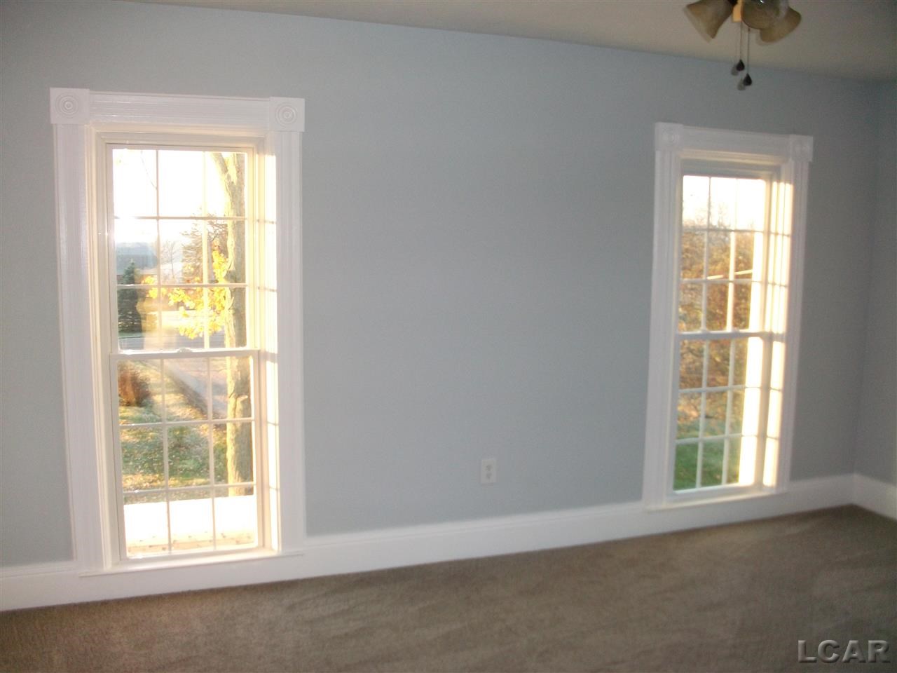 6786 Burton Road Adrian, MI 49221 - Photo 22 of 25 31217790-21.JPG