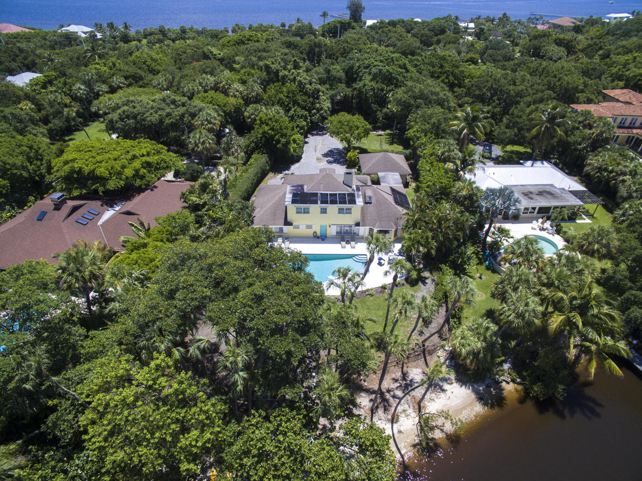 111 North Sewalls Point Road Sewall's Point, FL 34996 - Photo 11 of 46 untitled-12